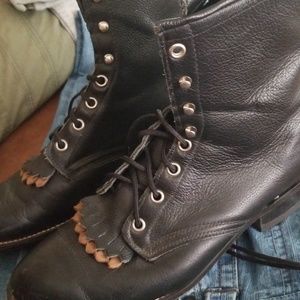 LAREDO boots with removable keltie